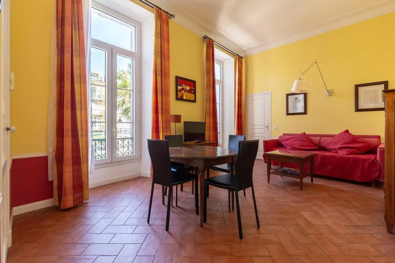 Apartment Cannes-Hyper-Centre